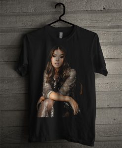 Hailee Steinfeld Sexy T Shirt