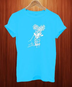 Hold Flowers New T Shirt