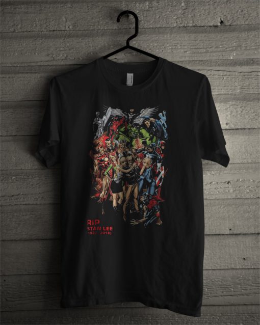 Stan Lee With Avenger Characters And Fan Graphic T Shirt