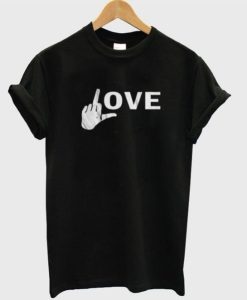 L Shaped Love Graphic t shirt qn