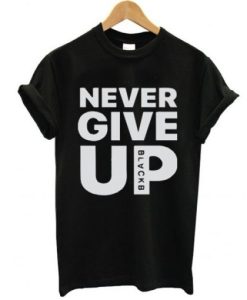 Never Give Up – Mo Salah t shirt qn